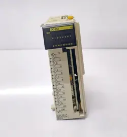 OMRON CQM1-OD212 OUTPUT UNIT  5-24VDC 16 POINTS