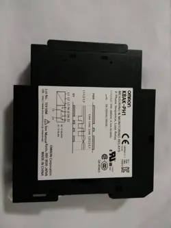 1PC OMRON K8AK-PH1
