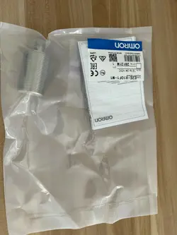 1PC OMRON E2E-X10F1-M1