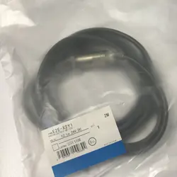 1PC OMRON E2E-X2Y1