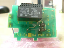 OMRON , E53-Q4R4 , OUTPUT RELAY FOR E5K CONTROLLER .    (E)