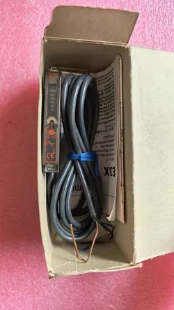 1PCS NEW OMRON E3X-NA41