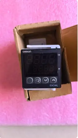 1PCS NEW OMRON E5CWL-Q1P