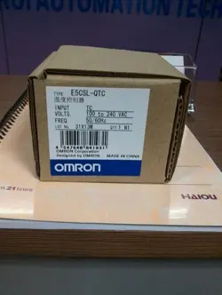 1PC NEW OMRON E5CSL-QTC E5CSLQTC TEMPERATURE CONTROLLER 100-240VAC IN BOX BRAND