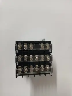 OMRON E5CC-QX3D5M-003 TEMPERATURE