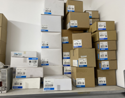 1PCS OMRON PLC MODULE DRT1-TS04T DRT1TS04T NEW