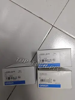 1PCS NEW OMRON E3C-S10 PHOTOELECTRIC SENSOR