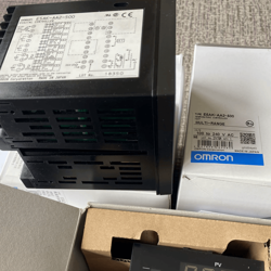 1PC OMRON NEW E5AK-AA2-500 TEMPERATURE CONTROLLER