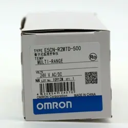 NEW OMRON E5CN-R2MTD-500 TEMPERATURE CONTROLLER.