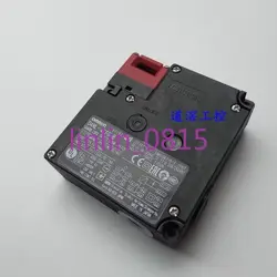 1PCS NEW OMRON SAFETY DOOR SWITCH D4NL-4EFG-B