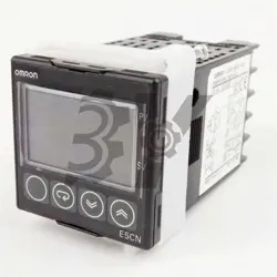 ONE NEW OMRON E5CN-R2MT-500 TEMPERATURE CONTROLLER 100-240V