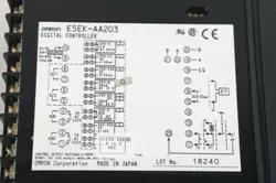 NEW OMRON E5EK-AA203