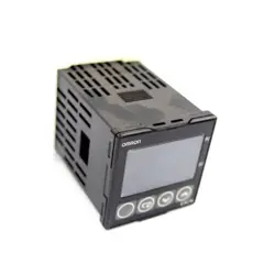 OMRON E5CN-CTU AC100-240 TEMPERATURE CONTROLLER 100 TO 240 VAC MULT-RANGE