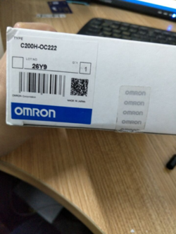 1PC OMRON C200H-OC222