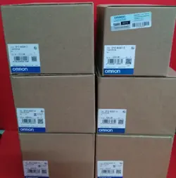 1PC OMRON CP1L-L14DT-D