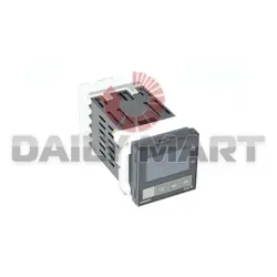 NEW IN BOX OMRON E5CN-Q2MTC-500 TEMPERATURE CONTROLLER 100-240V