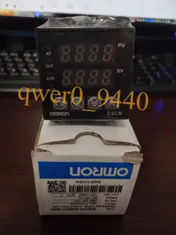 1PCS NEW OMRON TEMPERATURE CONTROLLER E5CN-R2MT-500 E5CNR2MT500 100-240VAC