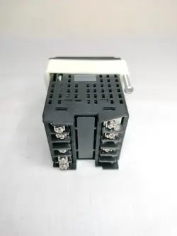 E5CC-QX2ASM-800 DIGITAL CONTROLLER