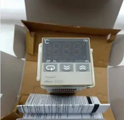 E5CS-R1PX TEMPERATURE CONTROLLER.