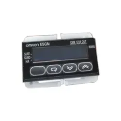 NEW IN BOX OMRON TEMPERATURE CONTROLLER E5GN-R1TD
