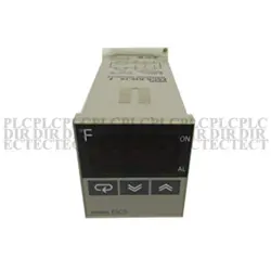 NEW OMRON E5CS-R1KJX-F TEMPERATURE CONTROLLER