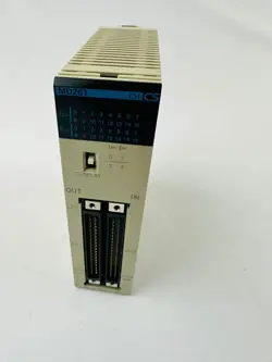 OMRON CS1W-MD261 INPUT
