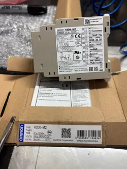 240V AC/DC