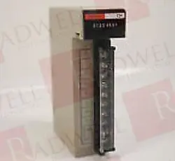 C200HSINT01 USED
