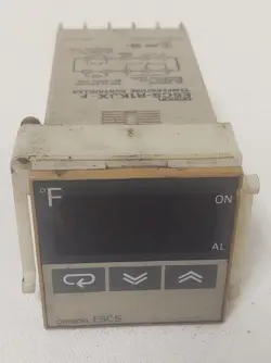 OMRON E5CS-R1KJX-F TEMPERATURE