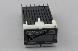 OMRON E5GN-Q1T TEMPERATURE