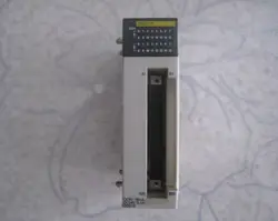 USED OMRON CQM1-OD213