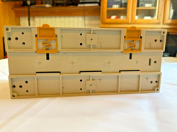 PROGRAMMABLE CONTROLLER 100-240