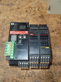 OMRON NE1A-SCPU01-V1 SAFETY NETWORK CONTROLLER 24VDC