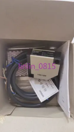 NEW OMRON E3JK-R2M1