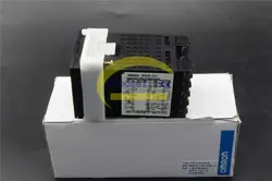 NEW OMRON E5CN-C2T