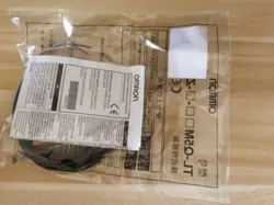 1PC OMRON TL-Q5MB1-Z