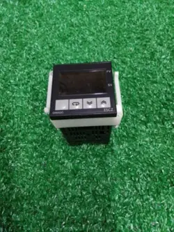 OMRON E5CZ-Q2 DIGITAL