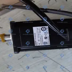 R7M-A40030-BS1 WITH