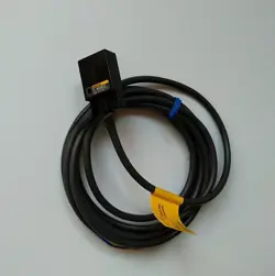 PROXIMITY SWITCH