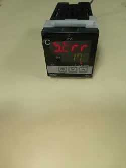 OMRON E5CJ