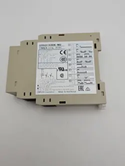 OMRON  H3DK-M2 TIMER RELAY
