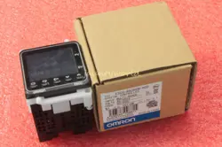 ONE OMRON TEMPERATURE CONTROLLER E5CC-RX2DSM-800 24VAC/DC NEW