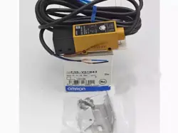1PCS NEW IN BOX OMRON E3S-VS1B43 PHOTOELECTRIC SENSOR