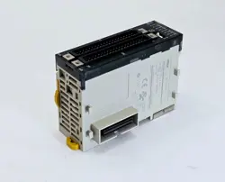 OMRON CJ1W-OD261 OUTPUT PLC MODULE UNIT  24VDC /  CJ1W-OD261