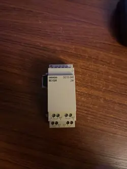 OMRON ZEN-8E1DR