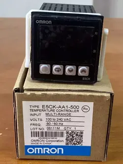  OMRON E5CK-AA1-500 TEMPERATURE CONTROLLER