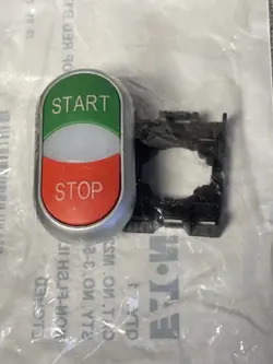 NEW EATON M22-DDL-GR-GB1-GB0 ILLUM. DOUBLE PUSHBUTTON START STOP MOMENTARY IP66