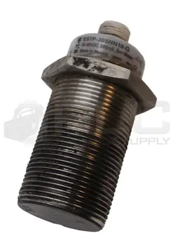 EATON E57P-30SNN10-Q INDUCTIVE PROXIMITY SENSOR 10-48VDC