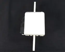 1000V