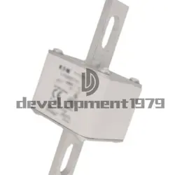 ONE NEW EATON BUSSMANN 170M5716 FUSE